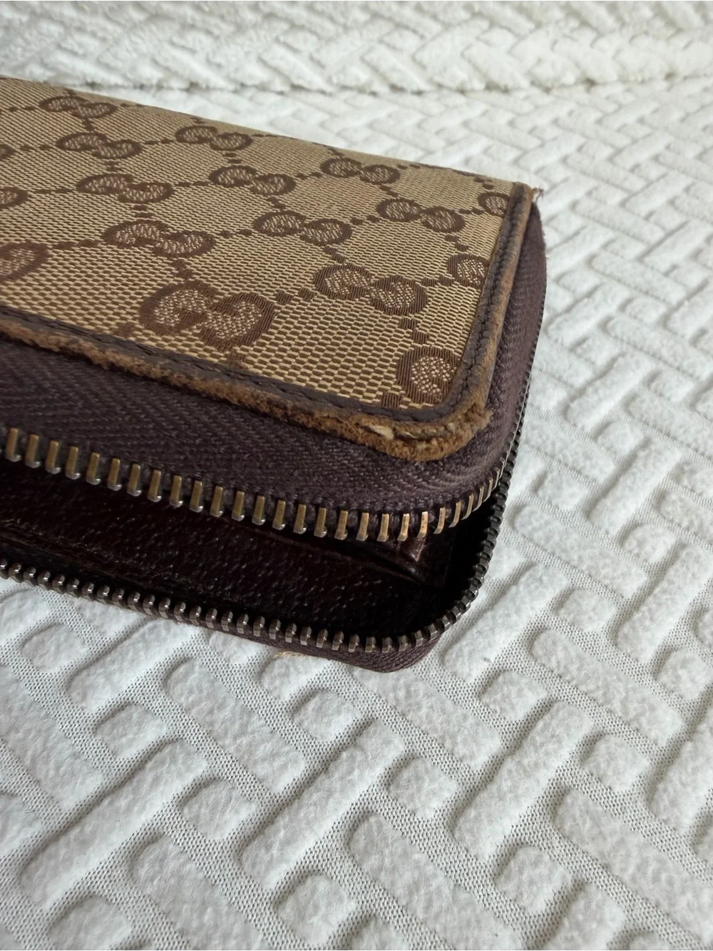 Gucci Tan/Brown GG Canvas Zip Wallet